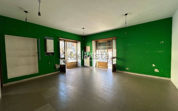 locale commerciale in affitto ad Avigliana