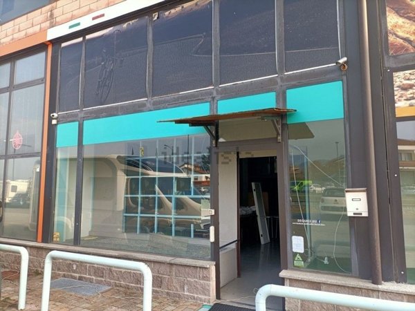 locale commerciale in affitto ad Avigliana