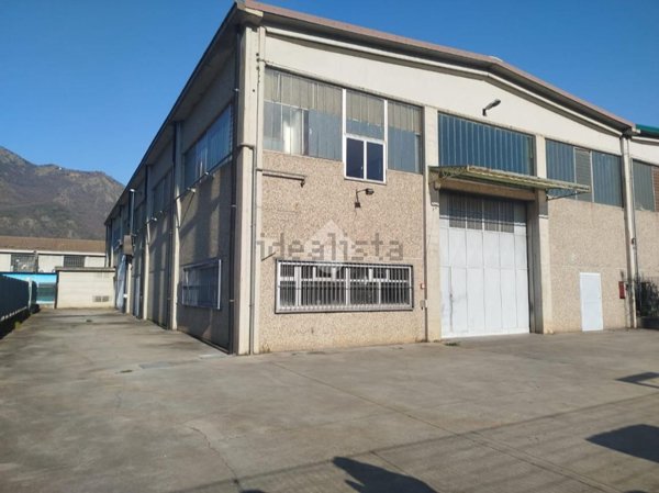 locale commerciale in affitto ad Avigliana