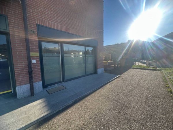 negozio in affitto ad Avigliana