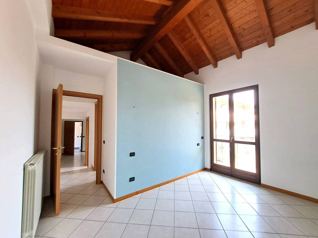 appartamento in affitto a Terno d'Isola