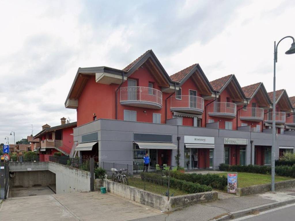 negozio in affitto a Terno d'Isola