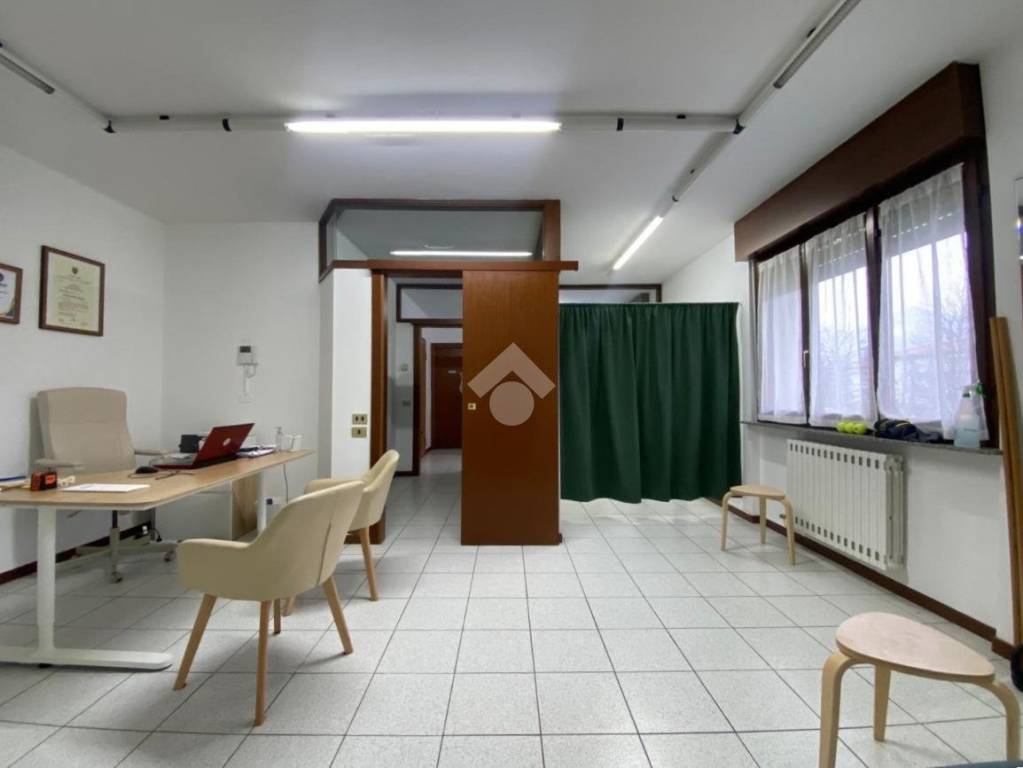 ufficio in affitto a Torre Boldone