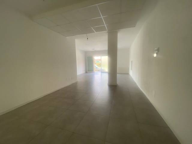 negozio in affitto a Torre Boldone