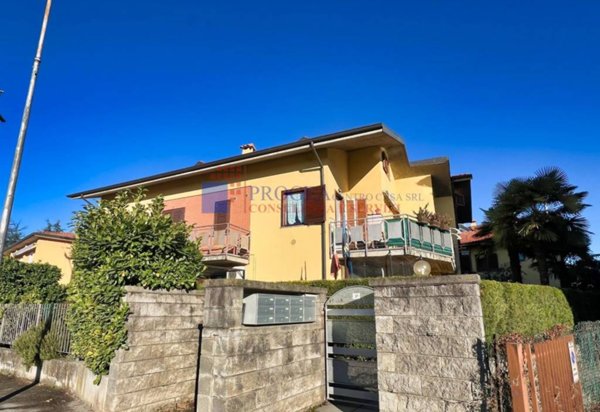 appartamento in affitto a Torre Boldone