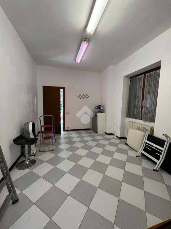 negozio in affitto a Trescore Balneario