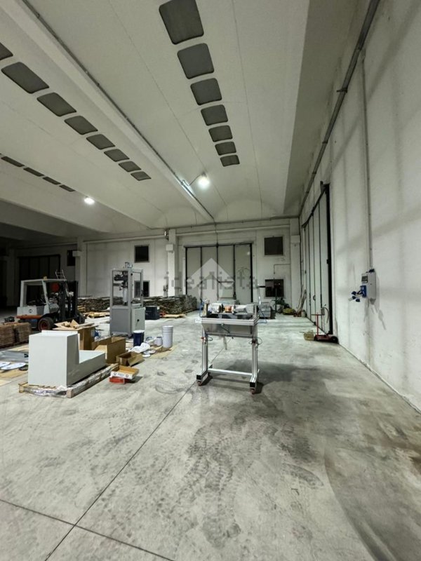 capannone in affitto a Trescore Balneario