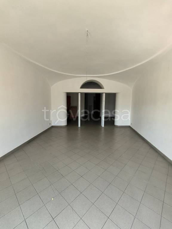 negozio in affitto a Trescore Balneario