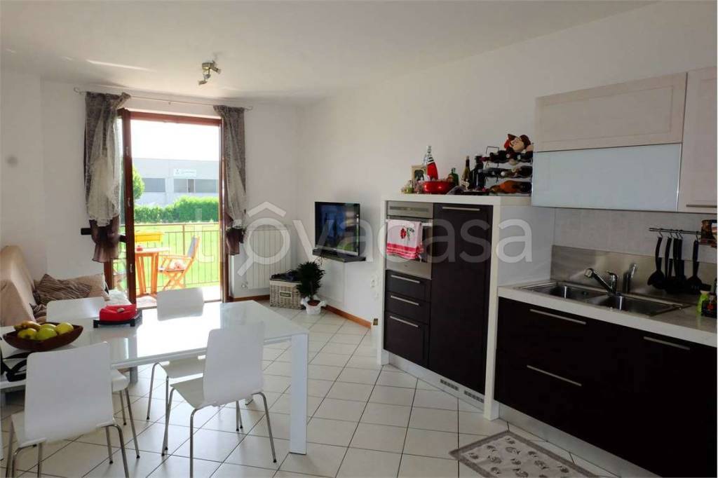 appartamento in affitto a Trescore Balneario