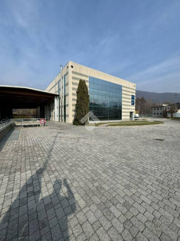 negozio in affitto a Trescore Balneario
