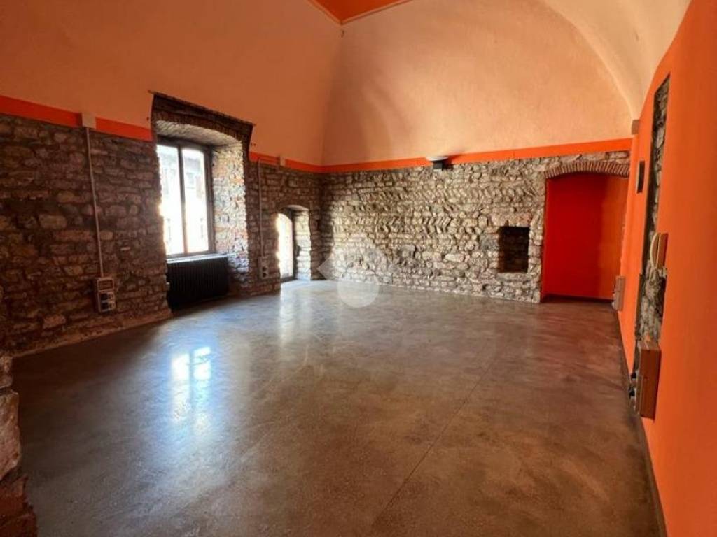 negozio in affitto a Trescore Balneario
