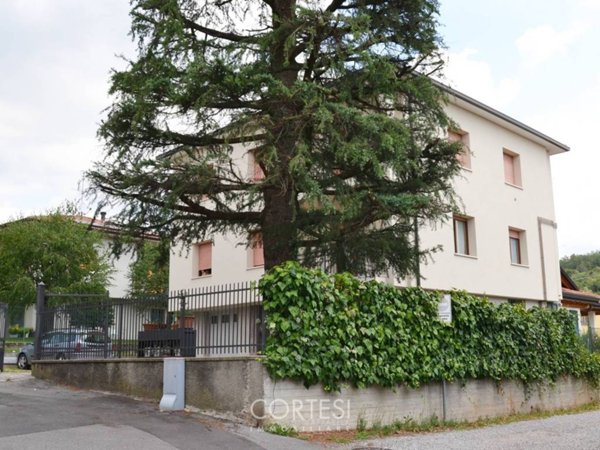 appartamento in affitto a Trescore Balneario