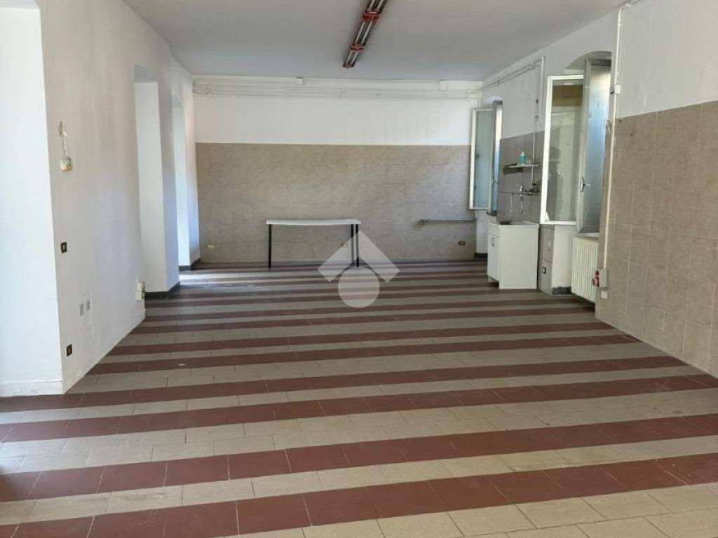 negozio in affitto a Trescore Balneario