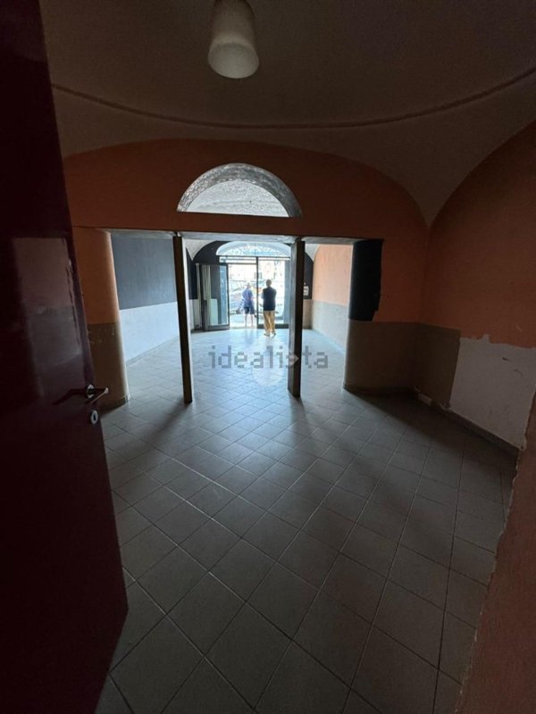 negozio in affitto a Trescore Balneario