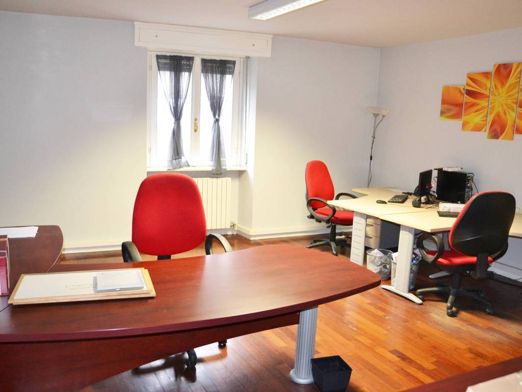 ufficio in affitto a Trescore Balneario