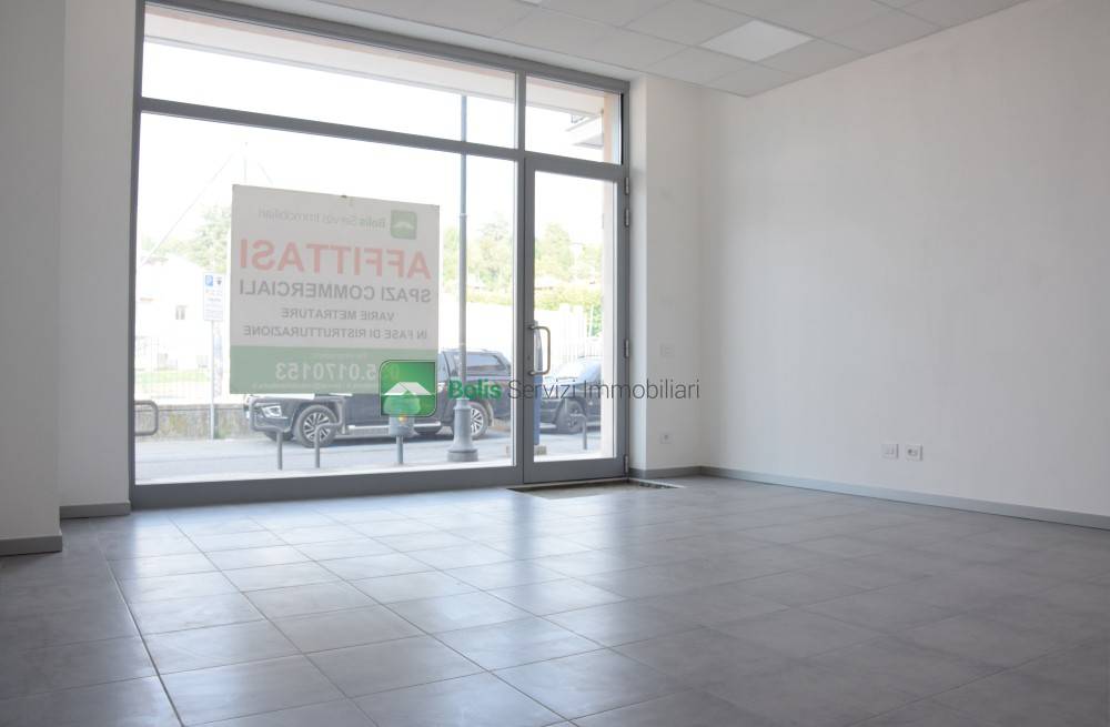 negozio in affitto a Trescore Balneario