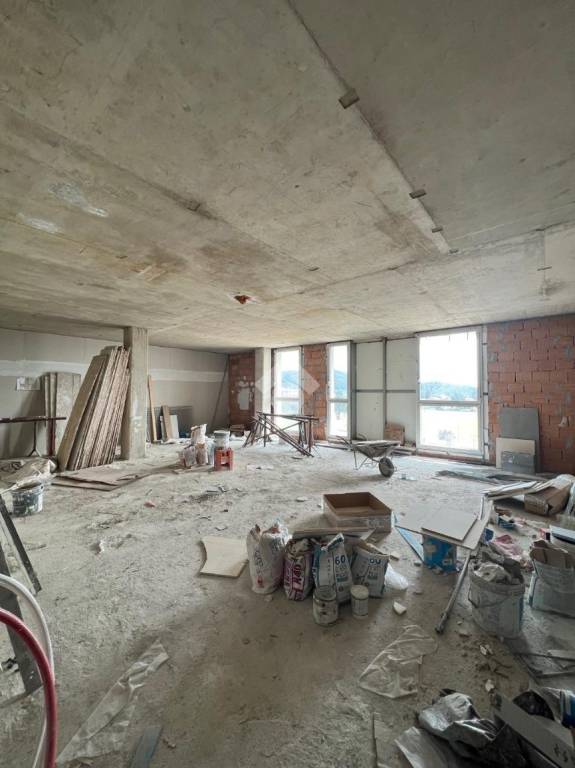 ufficio in affitto a Trescore Balneario