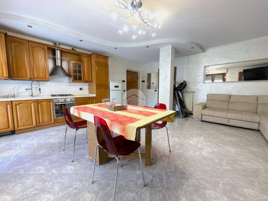 appartamento in affitto a Trescore Balneario