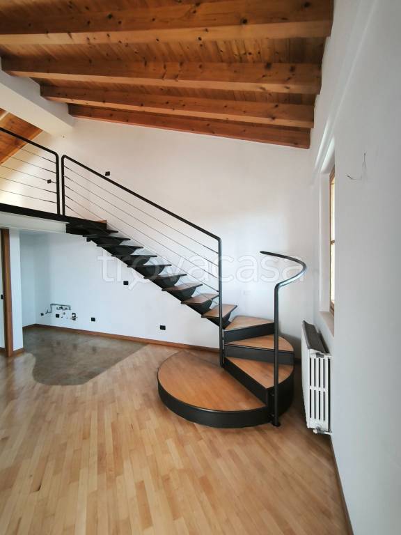 appartamento in affitto a Trescore Balneario