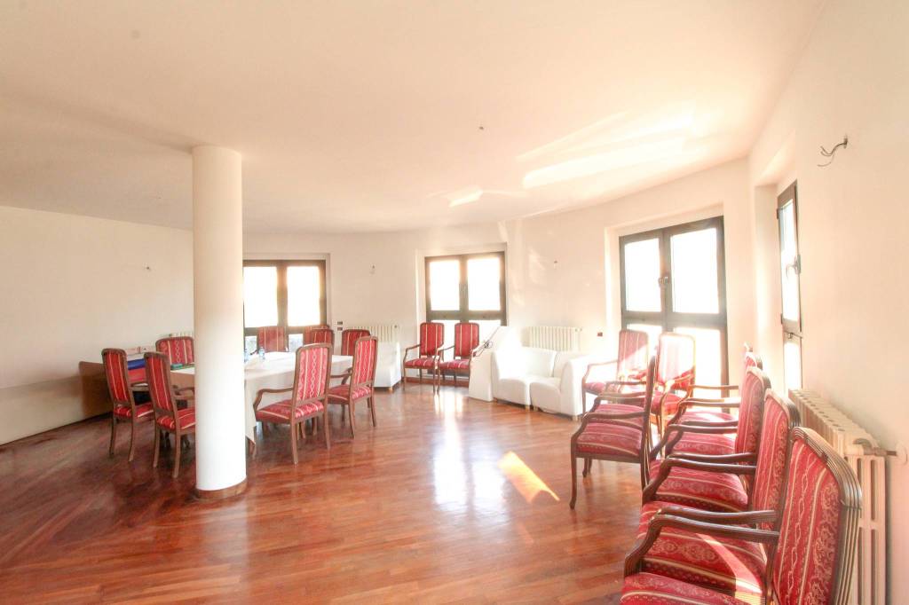 ufficio in affitto a Treviglio