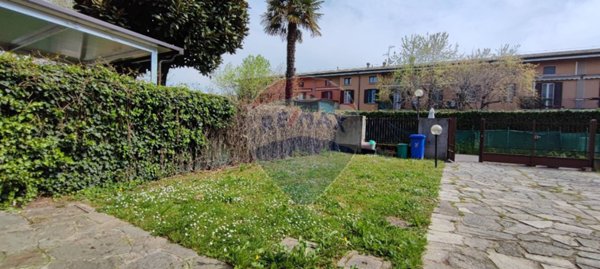 locale commerciale in affitto a Treviglio in zona Geromina