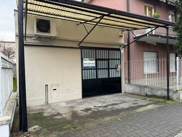 negozio in affitto a Treviglio