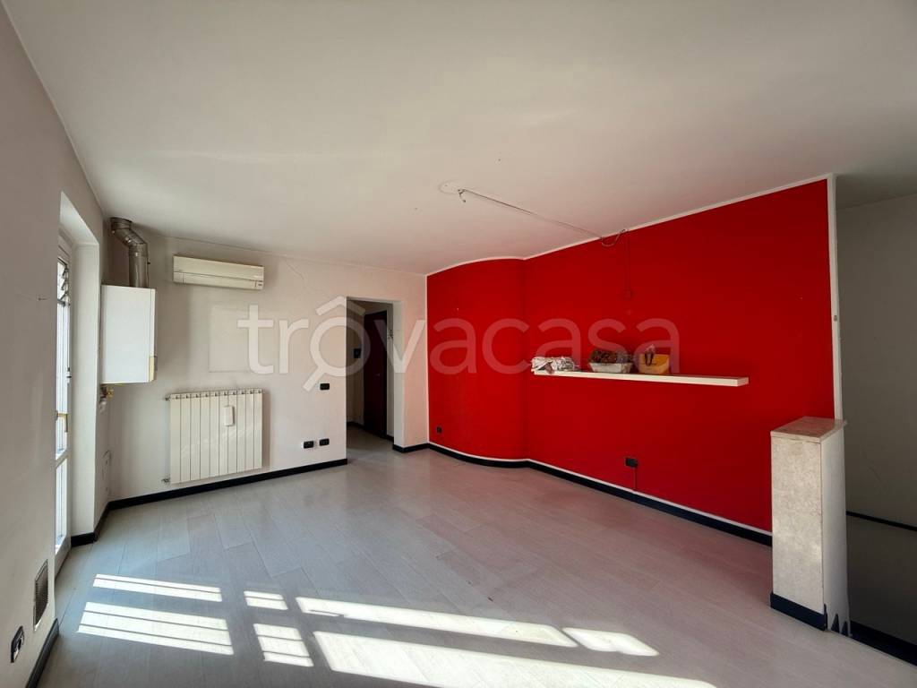 negozio in affitto a Treviglio