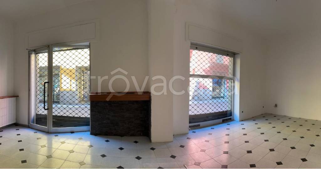 negozio in affitto a Treviglio