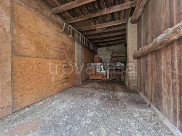 locale di sgombero in affitto a Treviglio