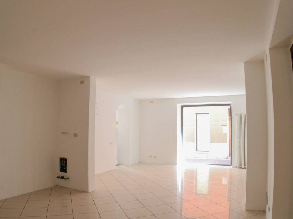 appartamento in affitto a Treviglio