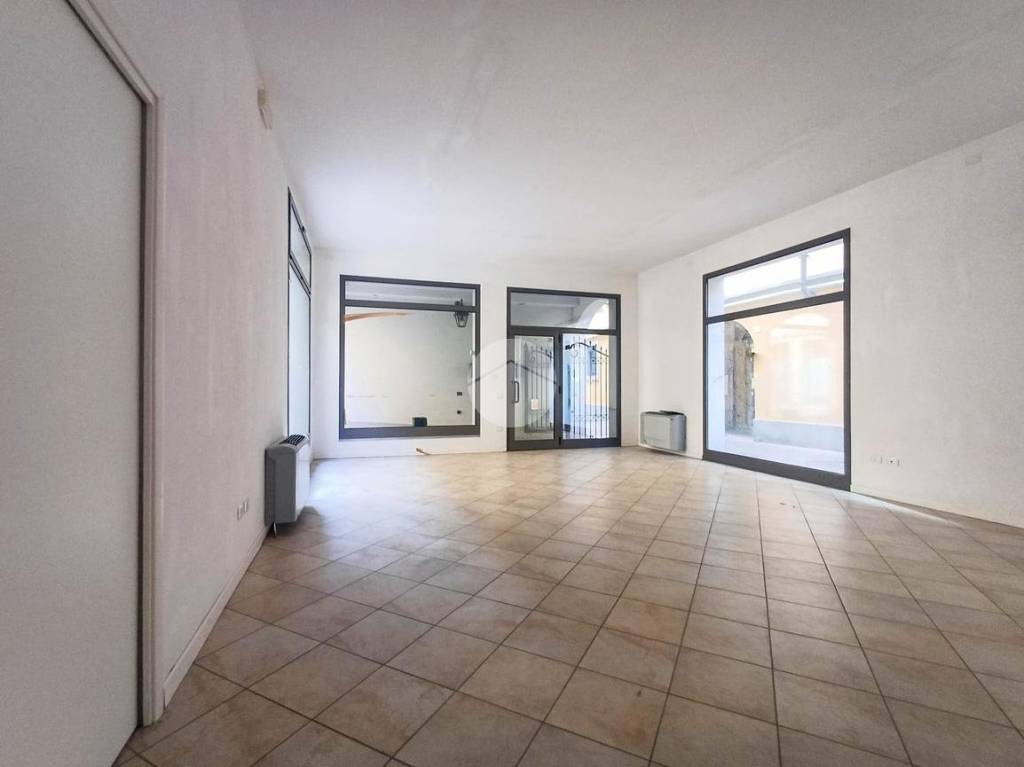 appartamento in affitto a Treviglio
