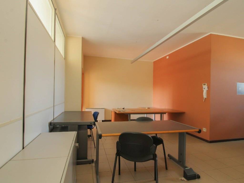 ufficio in affitto a Treviolo