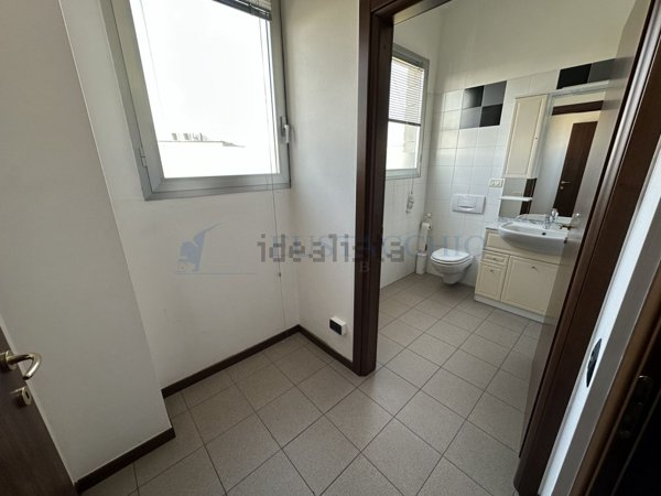 ufficio in affitto a Treviolo