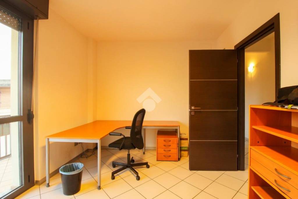 ufficio in affitto a Treviolo