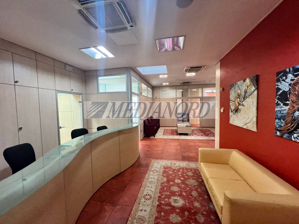 ufficio in affitto ad Urgnano