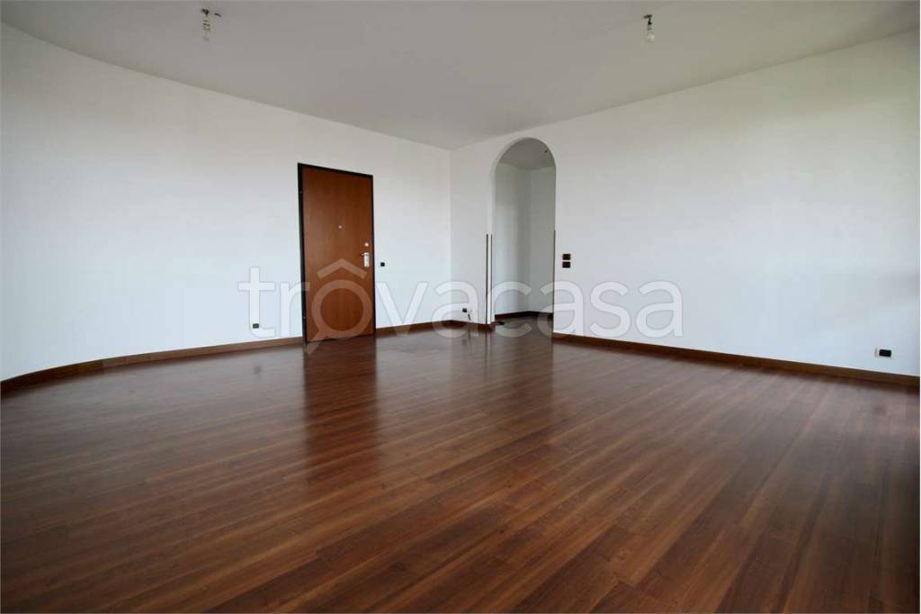 immagine annuncio 0 di 13