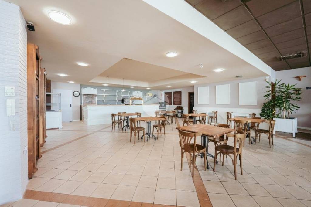 negozio in affitto ad Urgnano