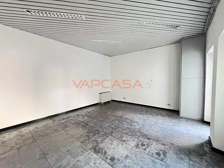 negozio in affitto ad Urgnano