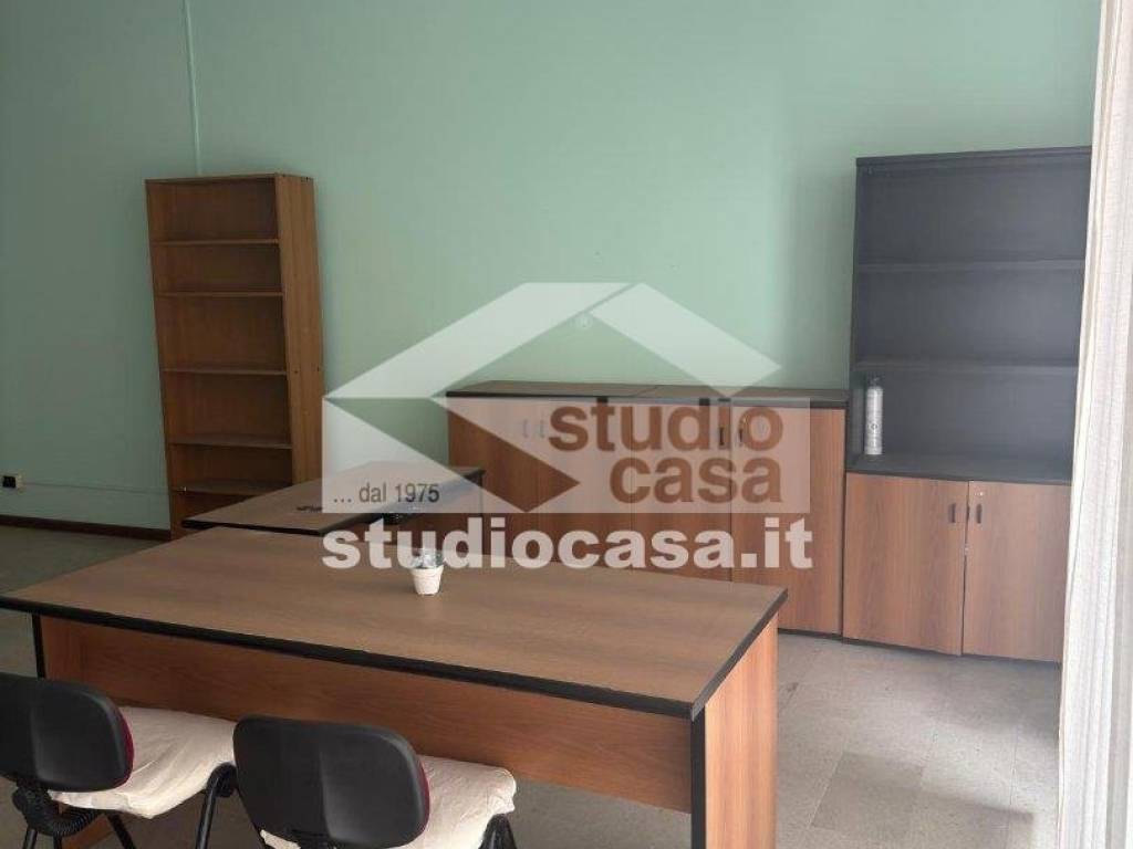 ufficio in affitto ad Urgnano