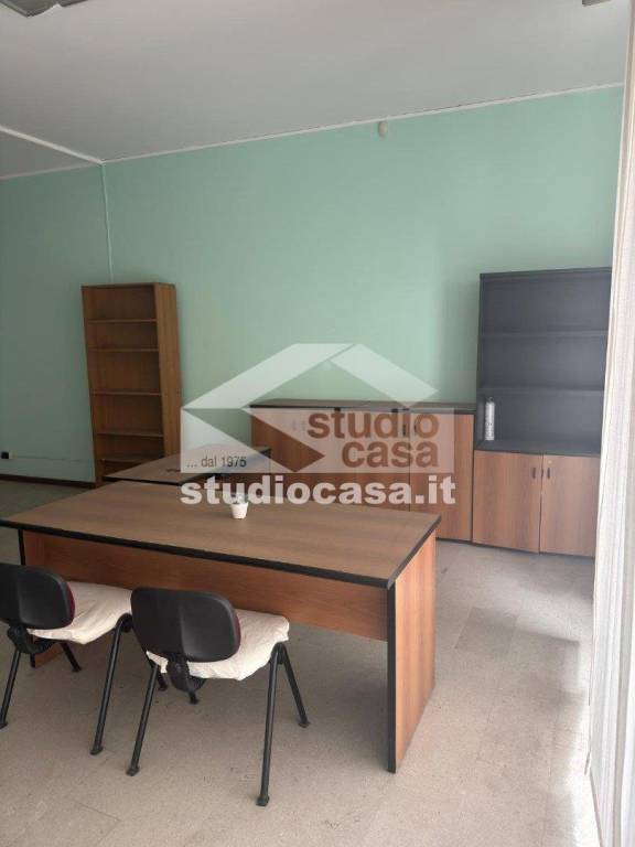 ufficio in affitto ad Urgnano