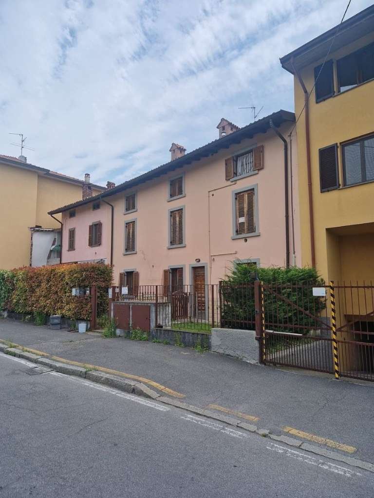 appartamento in affitto ad Urgnano
