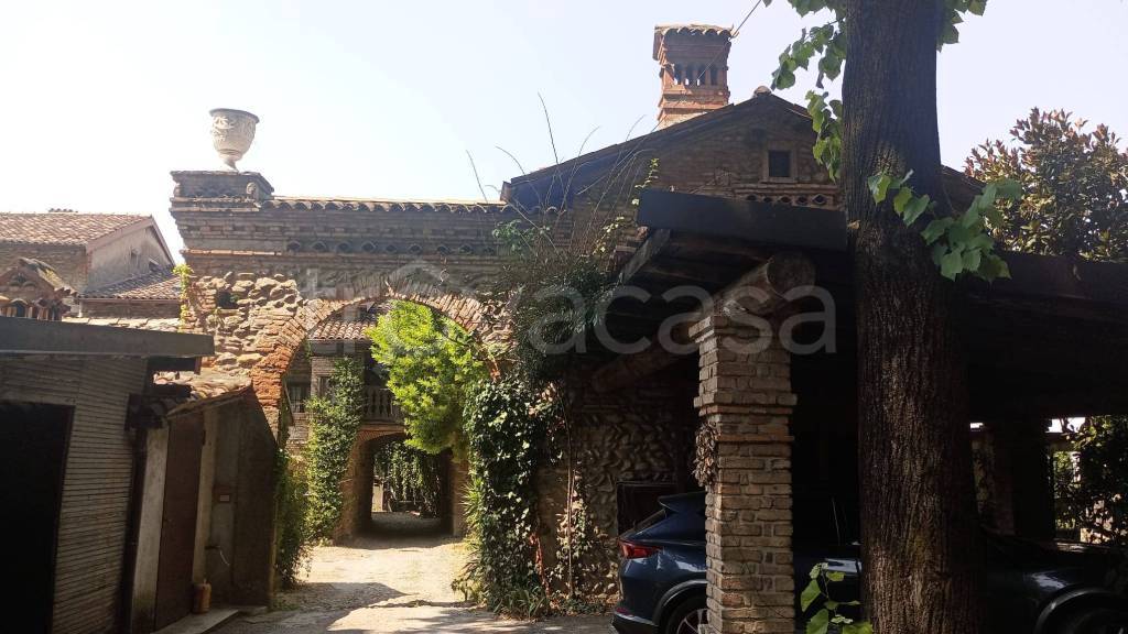 appartamento in affitto a Valbrembo in zona Scano al Brembo
