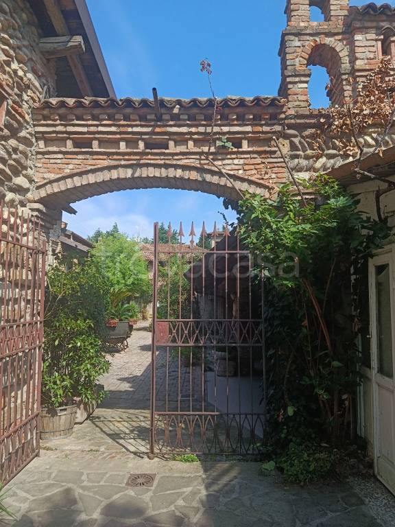 appartamento in affitto a Valbrembo in zona Scano al Brembo