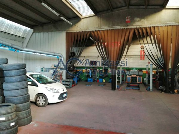 locale commerciale in affitto a Verdello