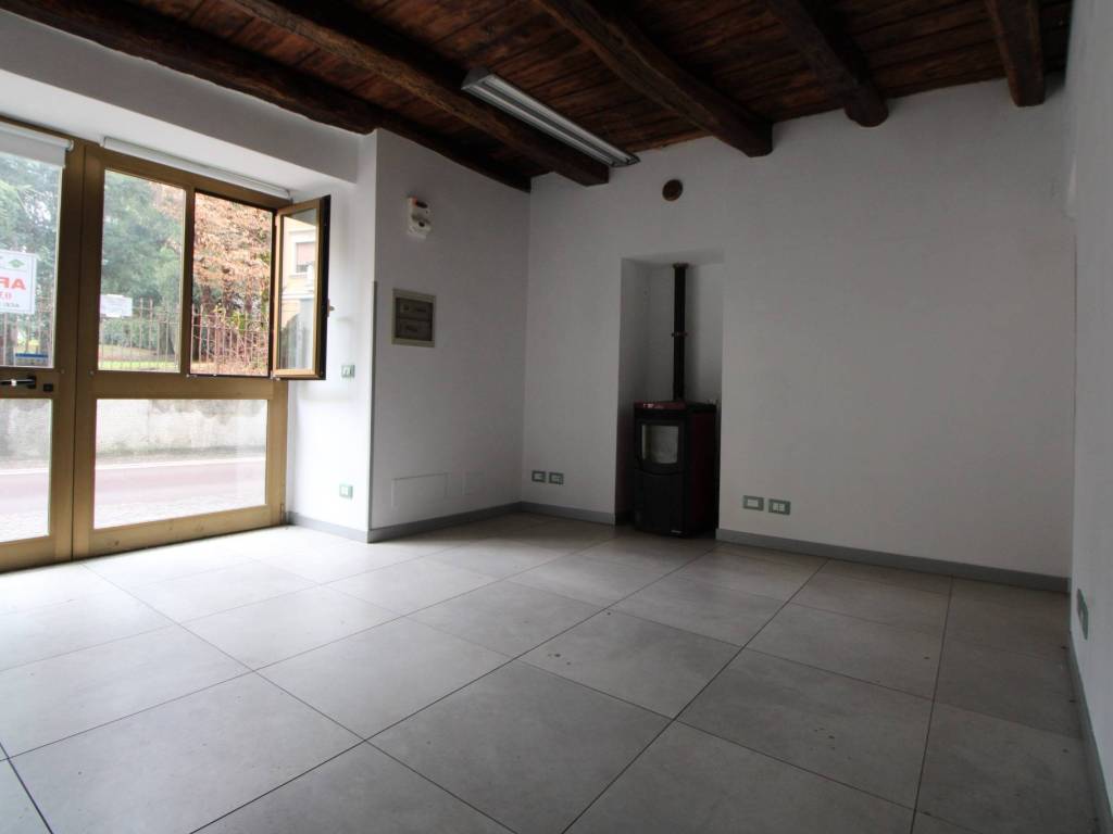 ufficio in affitto a Villa d'Almè