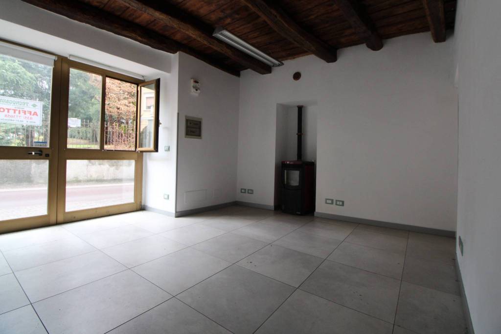 monolocale in affitto a Villa d'Almè