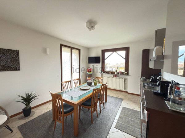 appartamento in affitto a Villa d'Almè