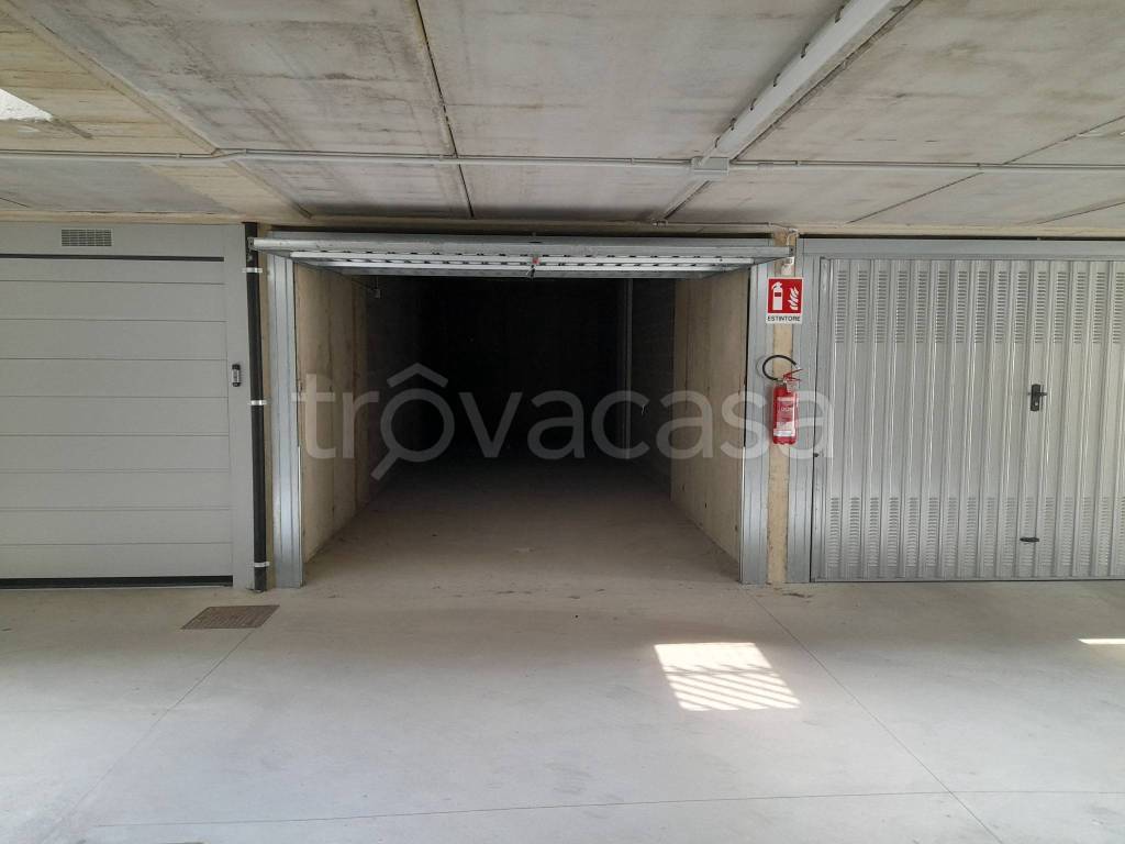 casa indipendente in affitto a Villa d'Almè in zona Bruntino
