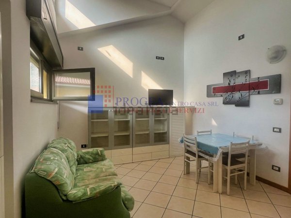 appartamento in affitto a Villa d'Almè in zona Bruntino