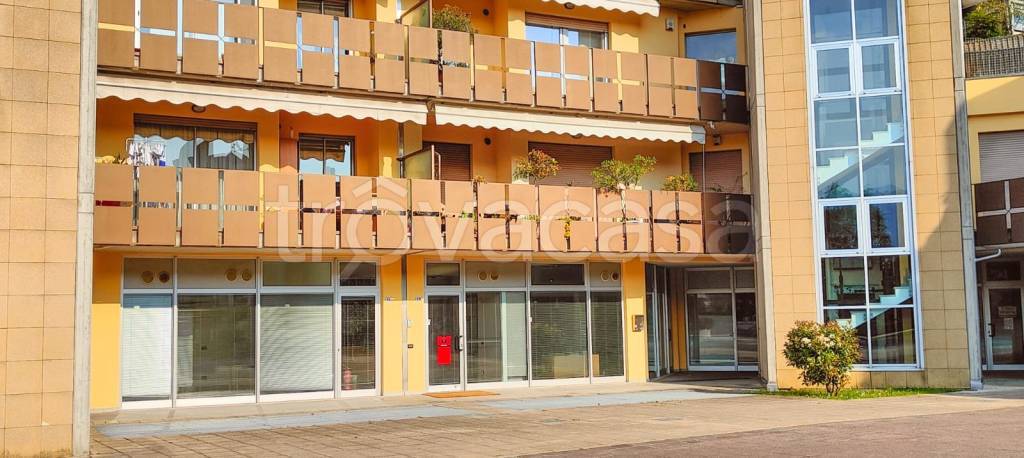 casa indipendente in affitto a Villa di Serio
